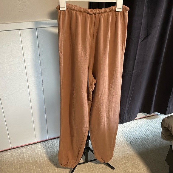 Joah Brown Oversized Jogger S/M - Terracotta - Picture 2 of 6